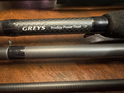 Greys prodigy power float - 13',